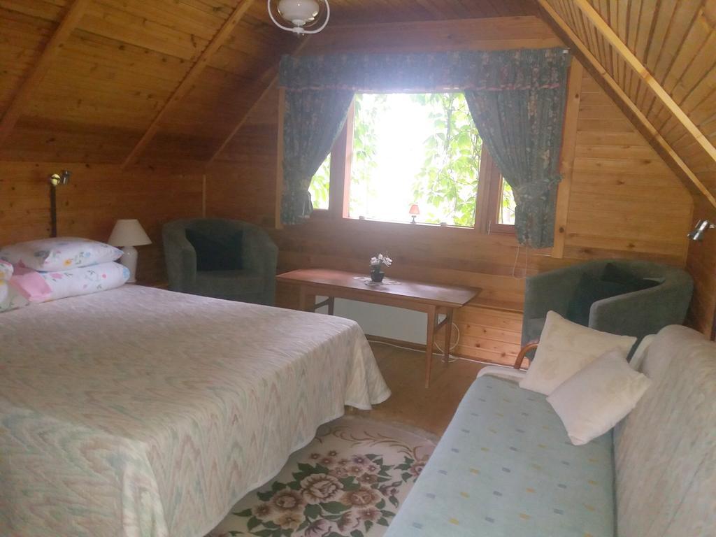 Sireli Hostel Kõpu Esterno foto