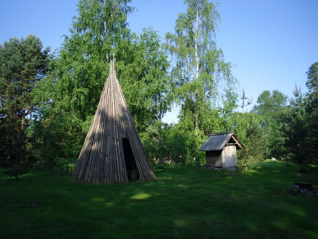 Sireli Hostel Kõpu Esterno foto